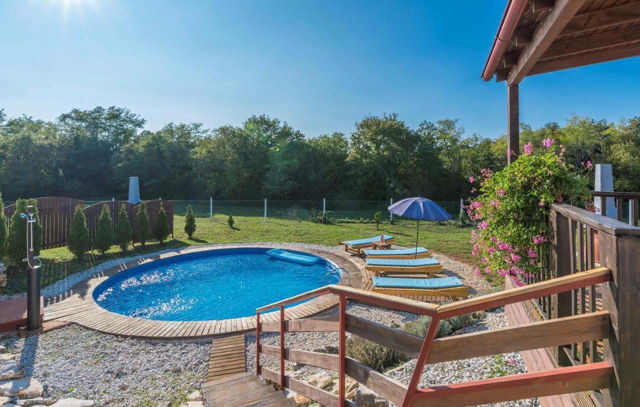 Holiday Park Village Jelovci Kringa Luaran gambar