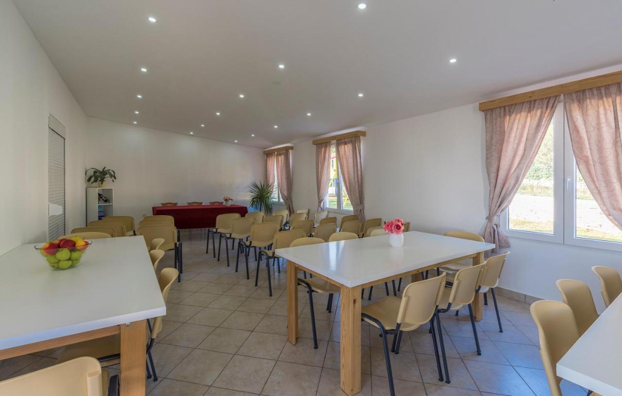 Holiday Park Village Jelovci Kringa Luaran gambar