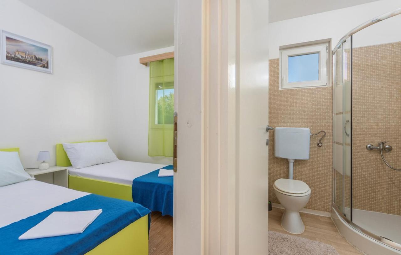 Holiday Park Village Jelovci Kringa Luaran gambar